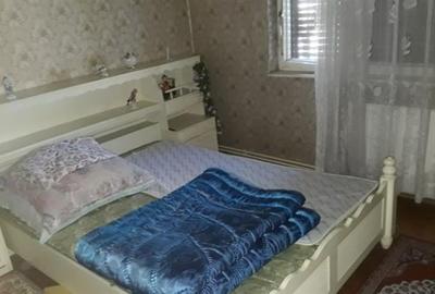 Apartament cu 3 camere decomandat, mobilat în Grigorescu