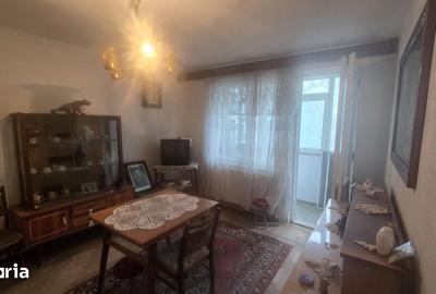 Apartament cu 3 camere decomandat în Central - 4