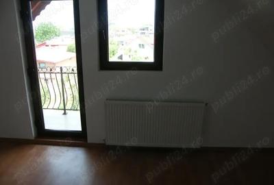 Casă cu 4 camere în Central - 1