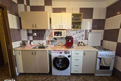 Apartament cu 3 camere semidecomandat, mobilat în Lizeanu - 4