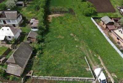 Teren de 5000 mp, în Valea Arini - 2