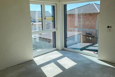 Casă cu 4 camere în Giarmata - 4