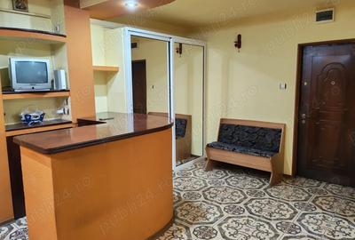 Apartament cu 4 camere decomandat în Central - 9