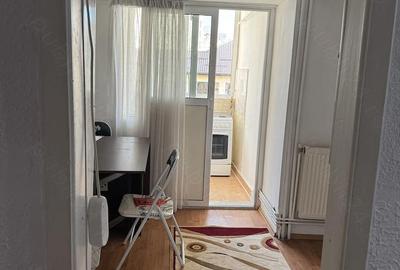 Garsonieră decomandată în Central - 1