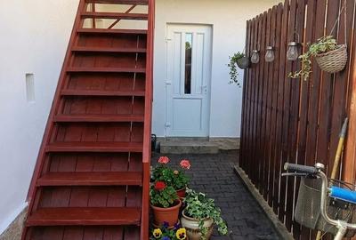 Casă cu Teren 50 Mp în Central - 8