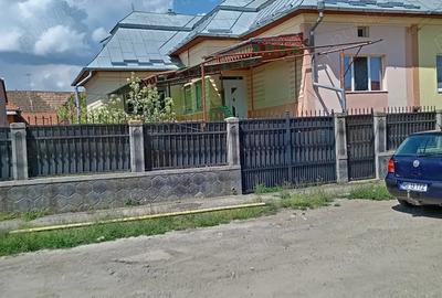 Casă cu 5 camere în Turda