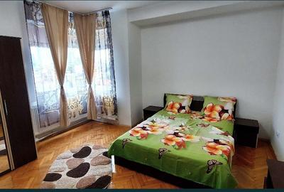 Apartament 3 Camere Universitate | Centrala proprie | Boxa subsol | 2 Bai