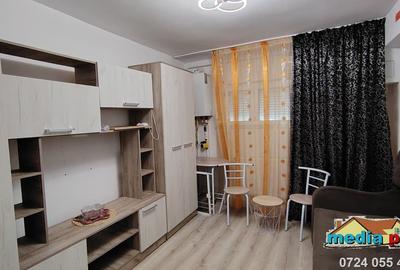 Garsonieră semidecomandată în