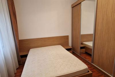 Apartament cu 3 camere decomandat în Tomis Nord