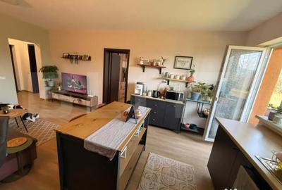 Apartament cu 2 camere decomandat în Sânpetru - 2