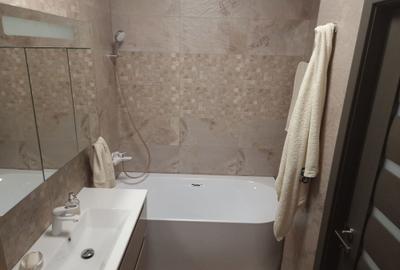 Apartament cu 3 camere decomandat în Bratia din Deal - 2