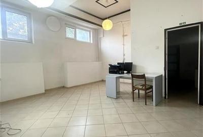 Spatiu comercial amplasat excelent - Stefan cel Mare zona Tomis Mall - 1