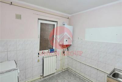 Apartament cu 3 camere decomandat în Central - 11