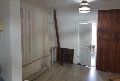 TINERETULUI-SINCAI,SPATIU COMERCIAL 80 MP,VAD,STRADAL.800 EURO - 4