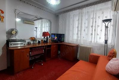 Inchiriez apartament 3 camere - zona Sebastian - 8