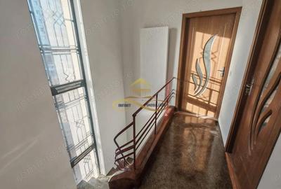 Casă cu Teren 500 Mp în Central - 15