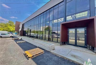 Spatiu comercial de inchiriat pretabil pentru gym /  spital / showroom / fabrica