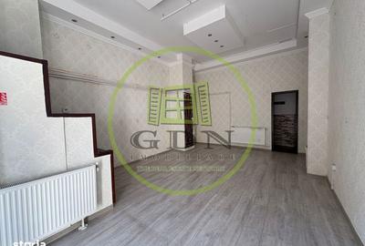 Spațiu comercial, de 51 mp, în Central - 2