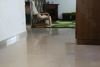 Apartament cu 3 camere decomandat în Central - 2