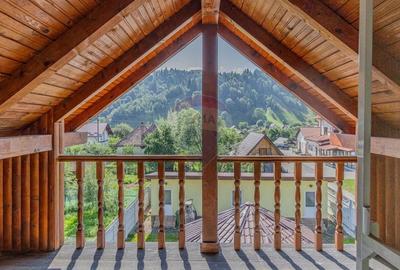 Casă cu 10 camere cu Teren 1074 Mp în Moieciu de Jos - 27