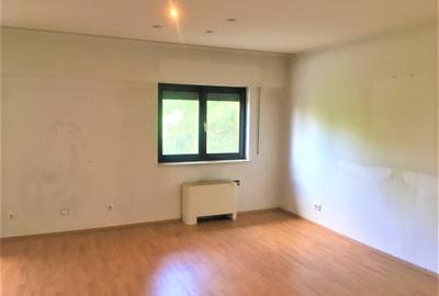 Casă cu 4 camere cu Canalizare în Străulești - 4