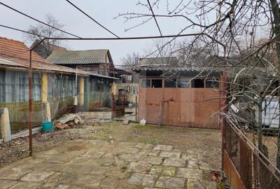 Casă cu 5 camere cu Canalizare în Brădești - 5