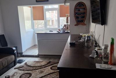 Apartament cu 2 camere semidecomandat în Brazda lui Novac - 8
