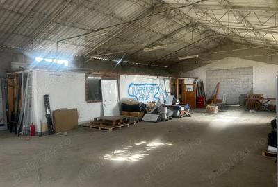 Spațiu comercial, de 1,050 mp, în Central