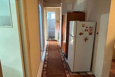 Apartament cu 4 camere decomandat în Micro 40 - 2