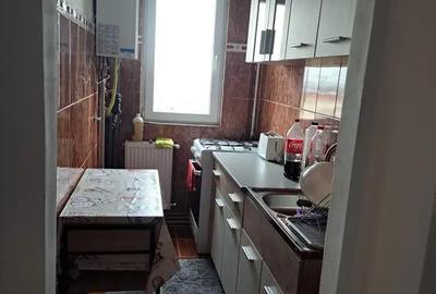 Apartament cu 3 camere decomandat în Fântânele - 14