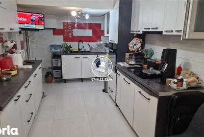 Casă cu 5 camere cu Teren 214 Mp în Aroneanu - 2