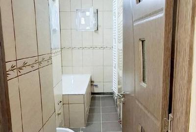 Apartament cu 2 camere nedecomandat în Micro 15