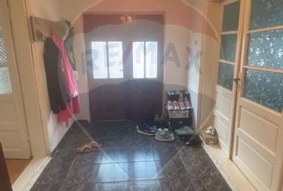 DE VANZARE Casa Oras Budesti/Jud Calarasi in zona Centrala - 13