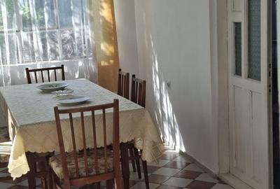 Casă individuală cu 5 camere cu Teren 1400 Mp în Central - 10