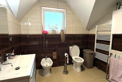 Casă cu 5 camere cu Teren 500 Mp în Central - 18