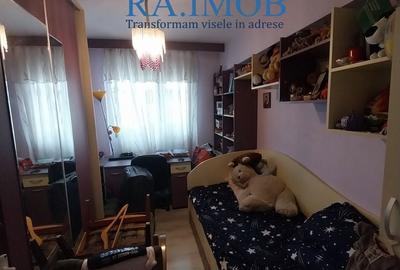 Apartament cu 3 camere decomandat în Republicii - 7