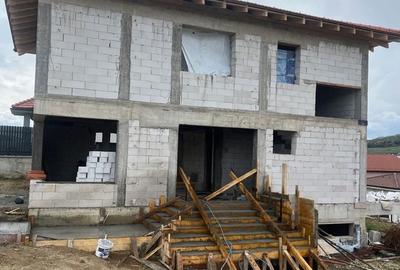 Casă cu 4 camere în Chinteni - 3