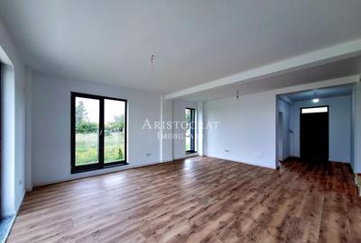 Vila 5 camere cu garaj langa Paradisul Verde - 5