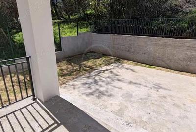 Casă cu 4 camere cu Teren 200 Mp în Florești - 8