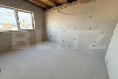 Casă cu 4 camere cu Teren 350 Mp în Central - 12