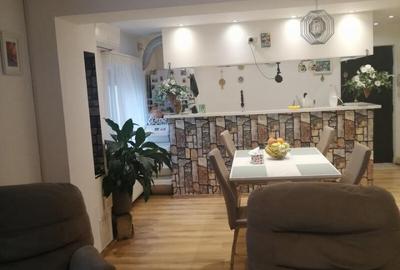 Apartament cu 2 camere semidecomandat în Vitan - 4