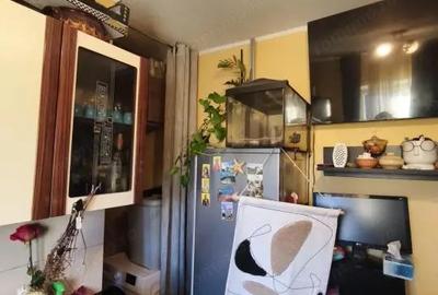 Garsonieră decomandată în Central - 2