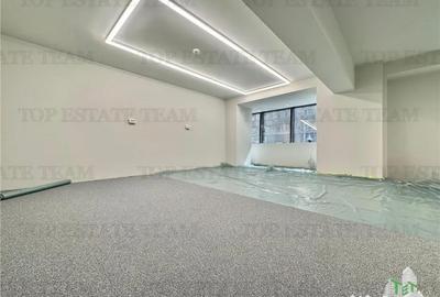 Spațiu comercial, de 580 mp, în Central - 17