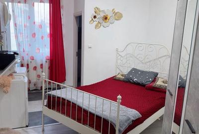 Garsonieră decomandată în Debarcader - 1