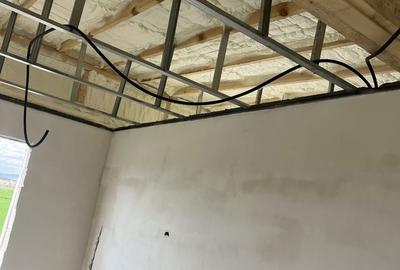 Casă cu 3 camere în Central - 2