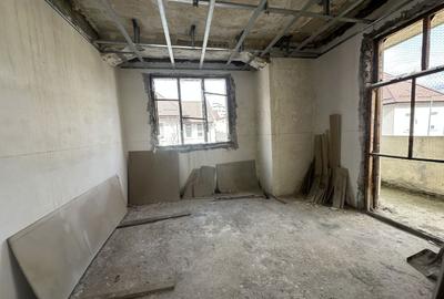 Casă cu 20 camere cu Canalizare în Foișorul de Foc - 11