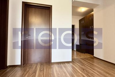 Apartament cu 3 camere semidecomandat, mobilat în 1 Mai - 14