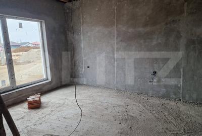 Casa noua de vanzare in Santandrei - Spatiu generos - 8