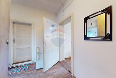 Apartament cu 1 camere decomandat în 15 Noiembrie - 3