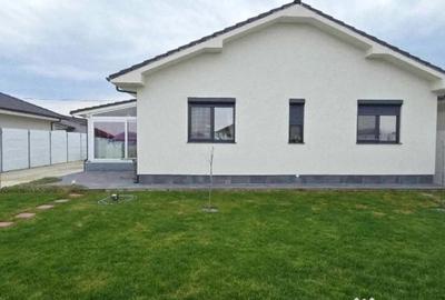 Casă cu 3 camere cu Teren 500 Mp în Sud - 10